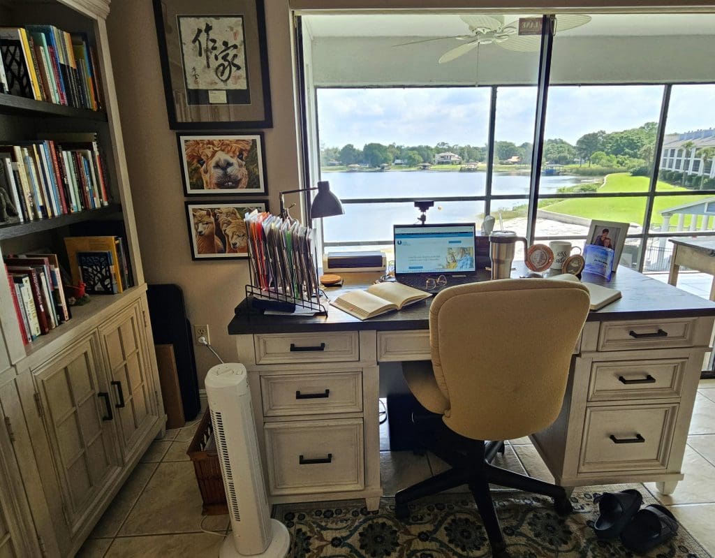 Episode #29 - EAE Bite #112, Come On Over to My Place, Baby